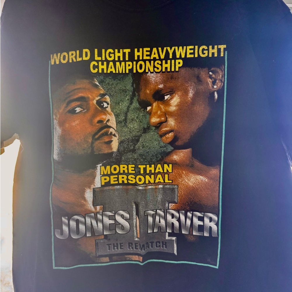 Vintage Boxing Graphic Tee - Jones vs Tarver World Light Heavyweight
